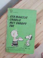 Peanuts 1 - Een maaltje Charlie met Snoopy toe, Eén stripboek, Ophalen of Verzenden, Gelezen, Charles M. Schulz