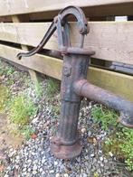 Mooie nostalgische waterpomp . Te bevestigen op regenton, Ophalen, Gebruikt, Handmatig