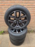 17'' VW Passat B8 Nivelles Velgen Origineel met Zomerbanden, Auto-onderdelen, Banden en Velgen, Ophalen, Banden en Velgen, 17 inch