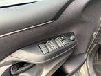 Toyota Yaris 1.5 Hybrid 115 Active, Gebruikt, Bedrijf, Hybride Elektrisch/Benzine, 3 cilinders