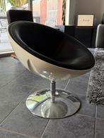 Draai stoel, en 2 bijzet tafeltjes, Huis en Inrichting, Stoelen, Ophalen, Kunststof, Gebruikt, Wit