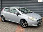 Fiat Grande Punto 1.4 Dynamic Cruise | Climate Control | Ele, Voorwielaandrijving, Stof, Zwart, 4 cilinders