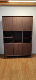 Vakkenkast Madison XL walnoot 135 cm, Huis en Inrichting, Kasten | Vitrinekasten, Ophalen, Meubel Outlet Meppel, Met deur(en)