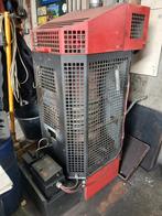 Afgewerkte/verlopen olie kachel, Doe-het-zelf en Verbouw, Verwarming en Radiatoren, Ophalen, 30 tot 80 cm, Gebruikt, Kachel