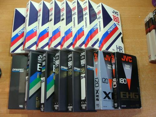58 keurige videobanden met tv-opnames uit de jaren 80-90, Audio, Tv en Foto, Videospelers, Zo goed als nieuw, VHS-speler of -recorder