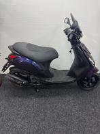 Piaggio zip | Candy Purple | 2019 | Garantie, Fietsen en Brommers, Scooters | Piaggio, Ophalen, Maximaal 45 km/u, Zip, Zo goed als nieuw