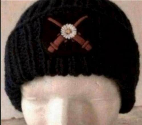 Marine Hand-Gebreide Wintermuts  KOOPVAARDIJ KANONNIER, Verzamelen, Militaria | Algemeen, Marine, Helm of Baret, Nederland, Verzenden