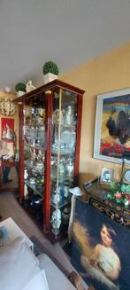 Vitrinekast met glazen deuren te koop!, Huis en Inrichting, Kasten | Vitrinekasten, Ophalen, Glas, Klassiek, 150 tot 200 cm