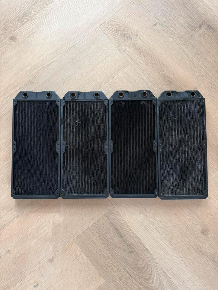 Waterkoeling radiatoren Bitspower 280MM, Computers en Software, Computerkoelers, Zo goed als nieuw, Waterkoeling, Ophalen of Verzenden