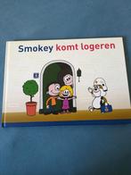 Smokey komt logeren, Ophalen of Verzenden, Zo goed als nieuw, Voorleesboek