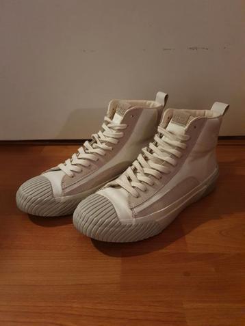 Sneakers van Mango  beschikbaar voor biedingen