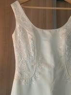 Vintage bruidsjurk, Ophalen, Gedragen, Overige kleuren, Trouwjurk