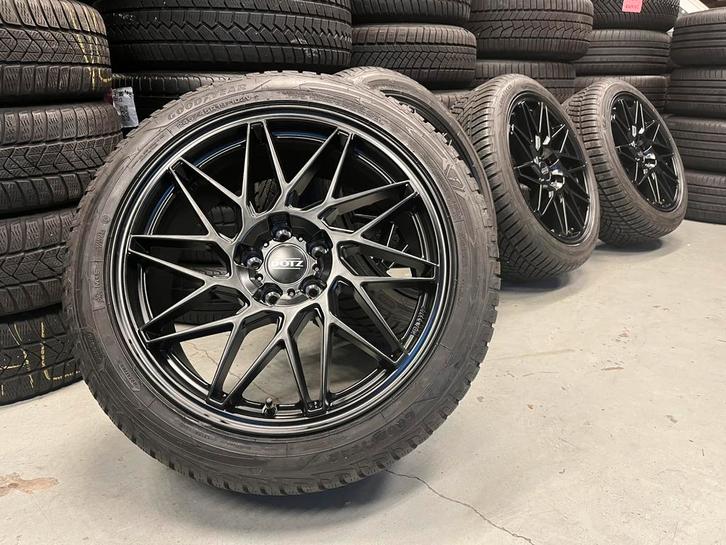 Gave 19 inch Mercedes Vito Winterset Goodyear Dotz, Auto-onderdelen, Banden en Velgen, Banden en Velgen, Zomerbanden, 19 inch