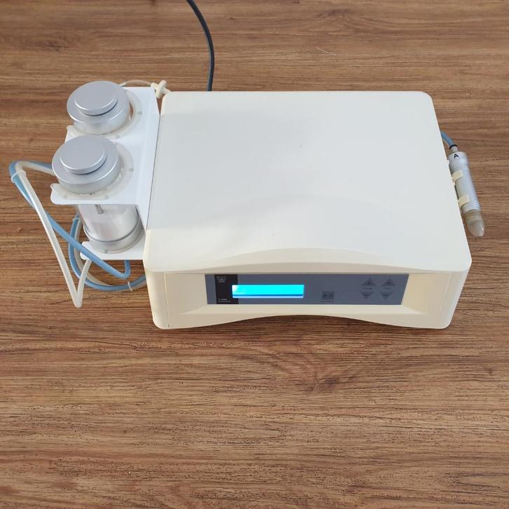 Dermasie apparaat voor huid verbetering ( Weelko F336-A ), Sport en Fitness, Gezondheidsproducten en Wellness, Gebruikt, Overige typen