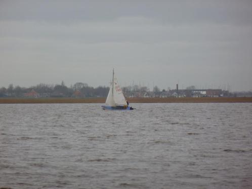 Open zeilboot Flying arrow, Watersport en Boten, Open zeilboten, Gebruikt, Schakel, 3 tot 6 meter, Polyester, Buitenboordmotor