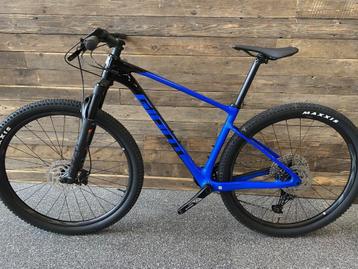 Giant XTC Advanced Maat M Van € 2399 voor € 1499 beschikbaar voor biedingen