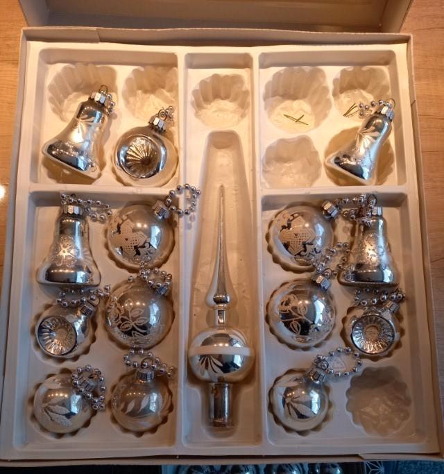 * Grote doos vintage kerstballen zilver met piek *, Diversen, Kerst, Gebruikt, Ophalen of Verzenden