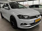 Volkswagen Polo 1.0 TSI Highline pano led xenon clima CarPla, Voorwielaandrijving, Stof, Euro 6, Wit