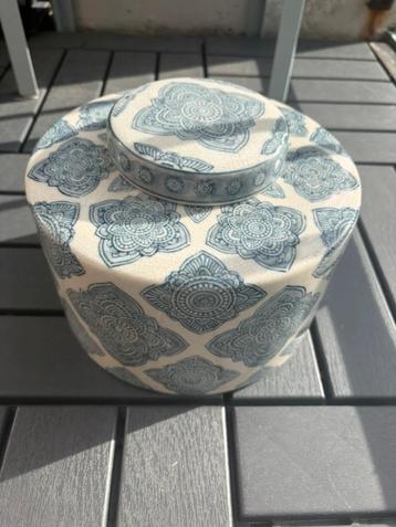   Woonaccessoires | Schalen en Manden beschikbaar voor biedingen