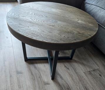 Salontafel  beschikbaar voor biedingen