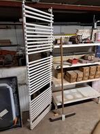 Verwarming, Doe-het-zelf en Verbouw, Verwarming en Radiatoren, Ophalen, 30 tot 80 cm, Radiator, Zo goed als nieuw