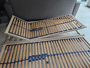 2 x verstelbare lattenbodem 220 x 90 cm beschikbaar voor biedingen