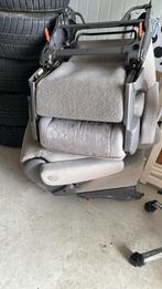Verwisselbare autostoelen 2x toyota previa 2004, Ophalen
