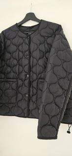 Pull & Bear Zwarte Jas maat M, Kleding | Dames, Jassen | Winter, Ophalen of Verzenden, Zo goed als nieuw, Zwart