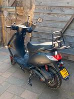 Lasouris scooter, Fietsen en Brommers, Ophalen, La Souris, Maximaal 45 km/u, Zo goed als nieuw