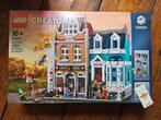 Lego 10270 - Bookstore ( NIEUW ), Ophalen of Verzenden, Nieuw, Complete set, Lego