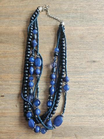 Lange retro ketting blauw, meerdere lagen beschikbaar voor biedingen