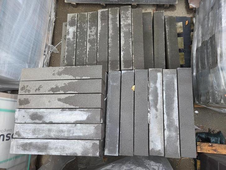Restantpartij Stapelblokken, Tuin en Terras, Tegels en Klinkers, Nieuw, Overige typen, Beton, 10 m² of meer, Ophalen of Verzenden
