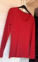 Uno Due top/t-shirt, rood. Mooie kwaliteit. Mt.40.Als nieuw., Maat 38/40 (M), Ophalen of Verzenden, Zo goed als nieuw, Lange mouw