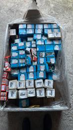 Bouten schroeven enzz mixpallet actie, Ophalen, Nieuw, Scharnier