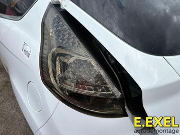 Donker achterlicht Links Ford fiesta 6 2008-2017 beschikbaar voor biedingen