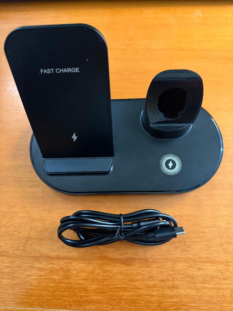 Iphone 2 in 1 Draadloos Lader, Telecommunicatie, Mobiele telefoons | Telefoon-opladers, Ophalen, Zo goed als nieuw, Apple iPhone