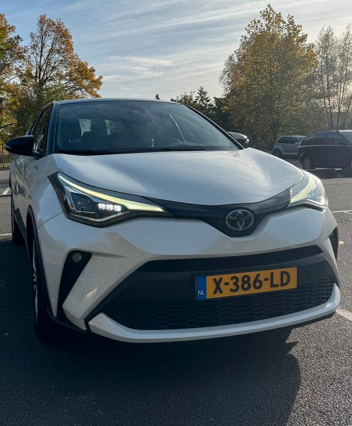 Toyota C-HR 1.8 Hybrid 122pk CVT 2020 Wit, Auto's, Toyota, Particulier, C-HR, ABS, Achteruitrijcamera, Adaptieve lichten, Adaptive Cruise Control