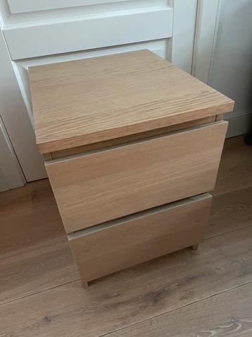 Nachtkastje / ladekast Ikea Malm beschikbaar voor biedingen