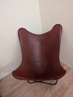 Bruine leren vlinderstoel / luie stoel, Huis en Inrichting, Stoelen, Gebruikt, Bruin, Ophalen of Verzenden, Metaal