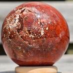 Leuke rode jaspis bol 49mm, Verzamelen, Mineralen en Fossielen, Ophalen of Verzenden