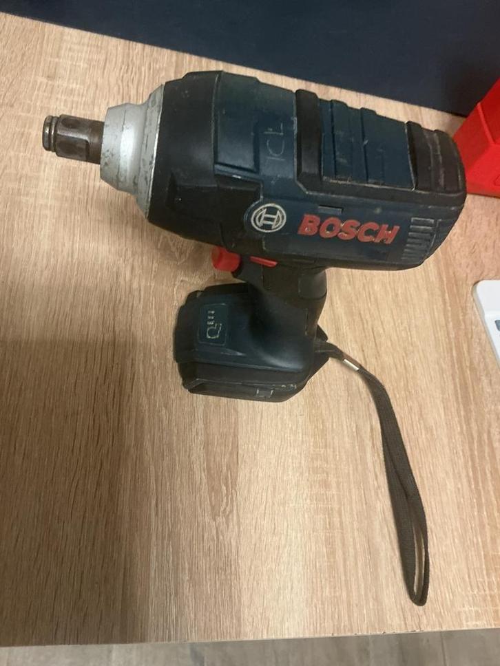 Bosh pro accu moerenzetter, Doe-het-zelf en Verbouw, Gereedschap | Boormachines, Zo goed als nieuw, Ophalen of Verzenden