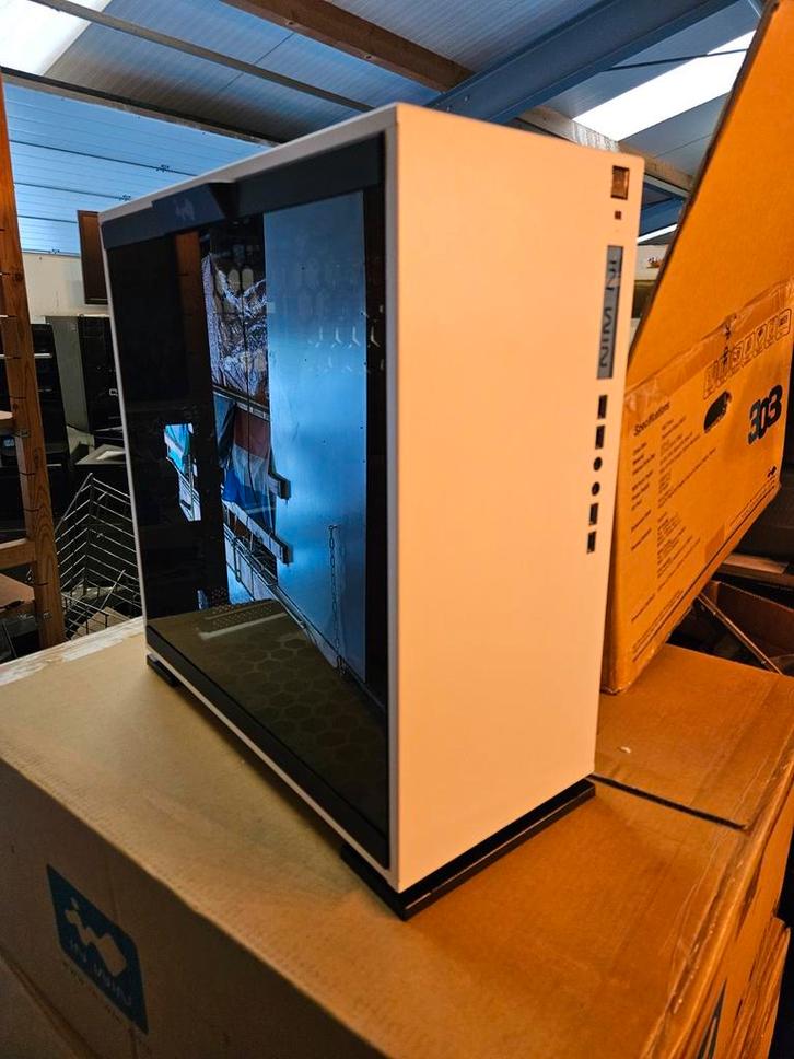 In win 303 mid tower PC kast wit met glas pc kast leeg, Computers en Software, Computerbehuizingen, Nieuw, Ophalen of Verzenden
