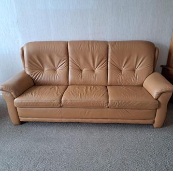 Leren 3-zitsbank met fauteuil beschikbaar voor biedingen