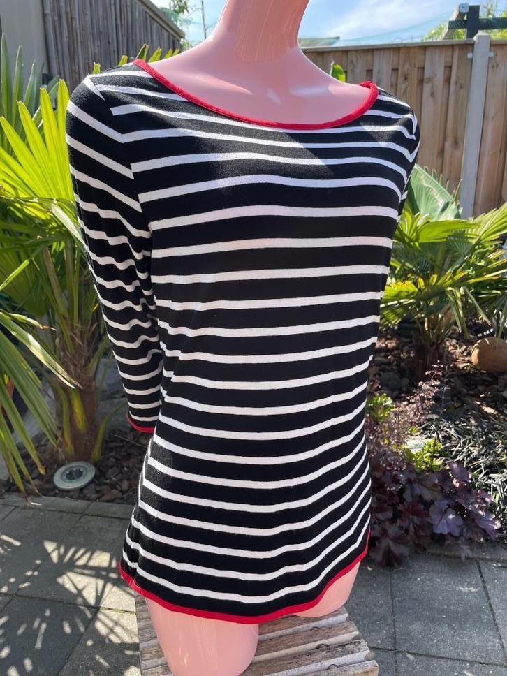 Claudia Sträter longsleeve, maat 40, Kleding | Dames, Tops, Zo goed als nieuw, Maat 38/40 (M), Zwart, Lange mouw, Ophalen of Verzenden