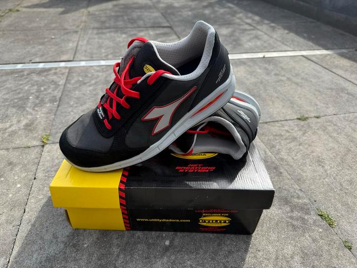 Diadora Run Net Airbox S3 Veiligheidsschoenen !!!, Doe-het-zelf en Verbouw, Veiligheidskleding, Nieuw, Ophalen of Verzenden