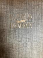 Handboek Handwerken - Vintage Handwerk Magazine, Overige merken, Vrouw, Ophalen of Verzenden, Overige typen