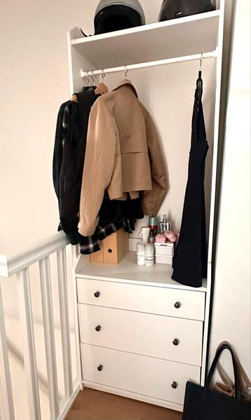 Kledingkast Hauga van IKEA. Wit. In goede staat. beschikbaar voor biedingen