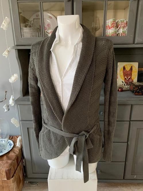 Mooi gebreid vest van Superstar maat M, Kleding | Dames, Truien en Vesten, Zo goed als nieuw, Maat 38/40 (M), Groen, Ophalen of Verzenden
