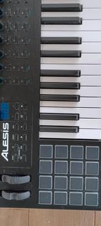 Alesis V25 MIDI-controller - Perfect voor producers!, Muziek en Instrumenten, Ophalen, Gebruikt