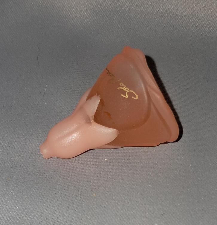 Volle parfum mini -  Solo rosa, Verzamelen, Parfumverzamelingen, Zo goed als nieuw, Miniatuur, Gevuld, Ophalen of Verzenden